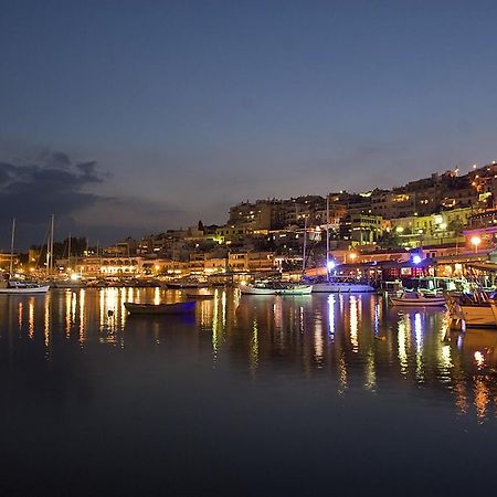 Apartment Center Piraeus Location Kastella Passalimani Port Bagian luar foto