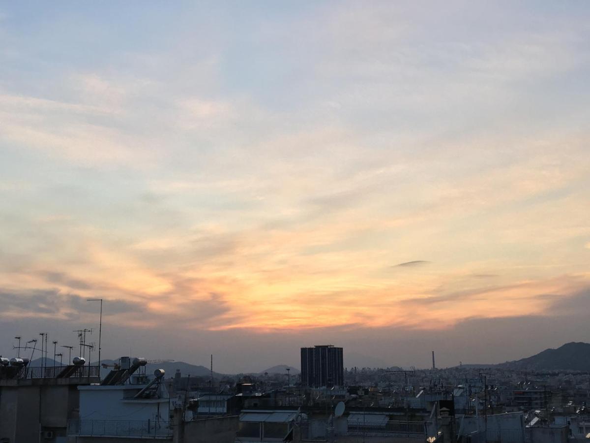 Apartment Center Piraeus Location Kastella Passalimani Port Bagian luar foto