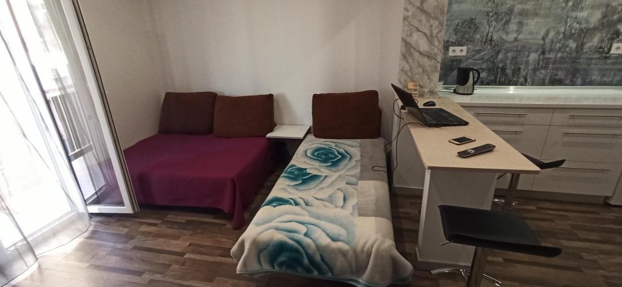 Apartment Center Piraeus Location Kastella Passalimani Port Bagian luar foto