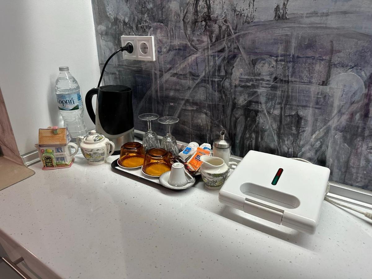 Apartment Center Piraeus Location Kastella Passalimani Port Bagian luar foto
